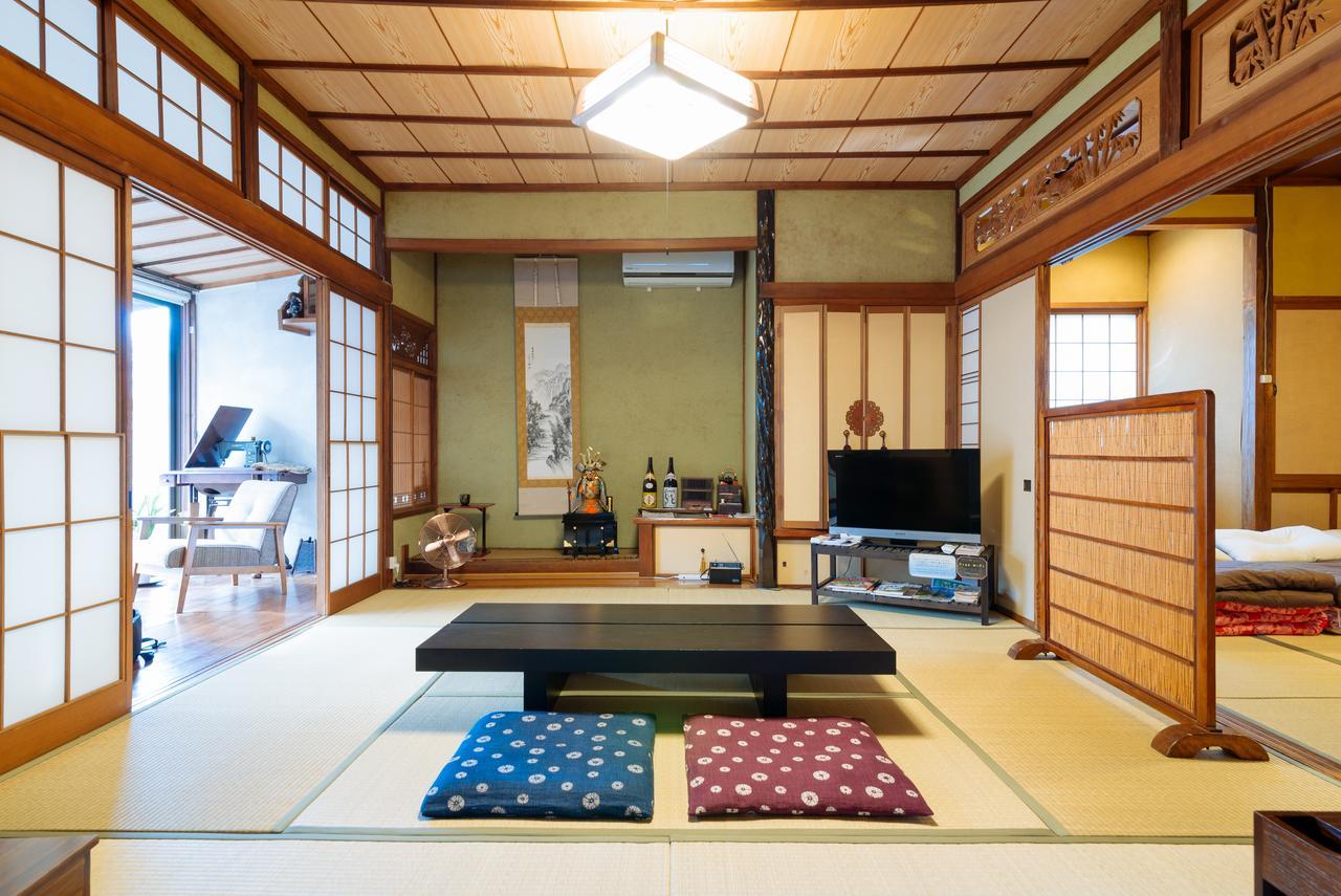 Guest House Enishi Toyama Station Exterior foto